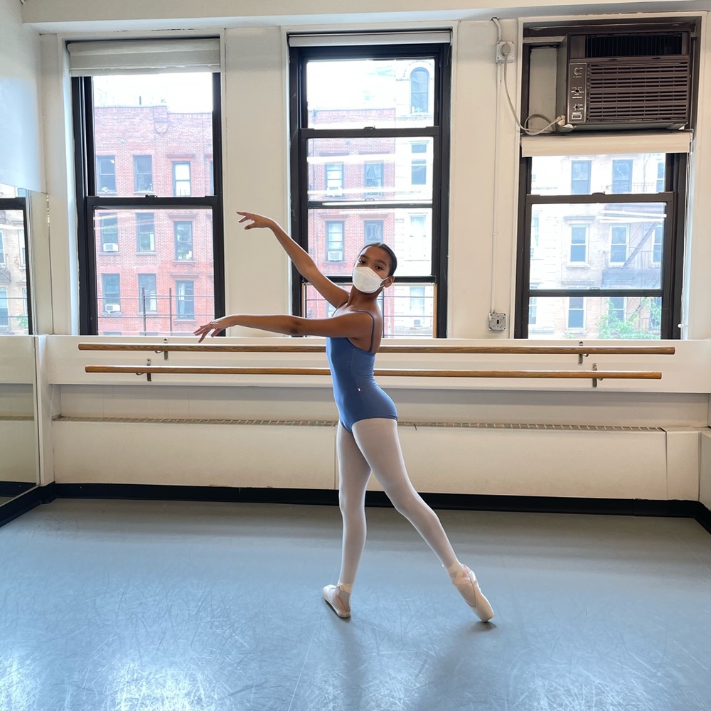 Meet your Posher, Mia